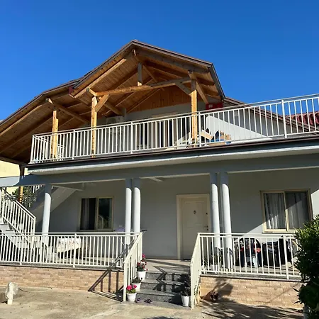 Διαμέρισμα 2bedroom Apartment,free Parking 06 *