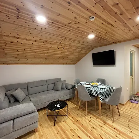 Daire 2bedroom Apartment,free Parking 06 Kamez