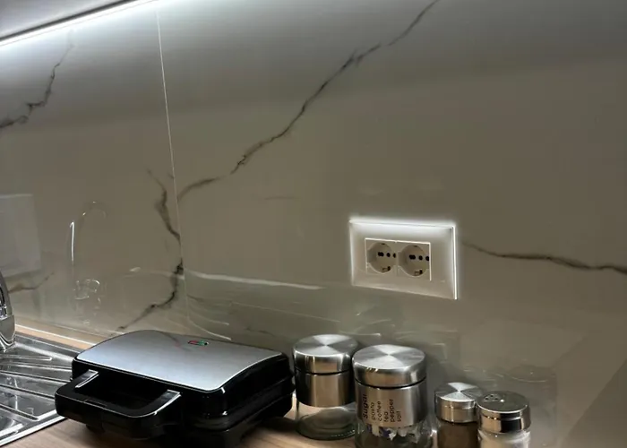 2bedroom Apartment,free Parking 06 * Kamez