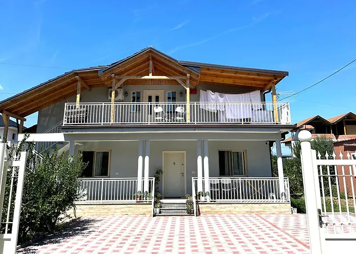 2bedroom Apartment,free Parking 06 Апартаменты